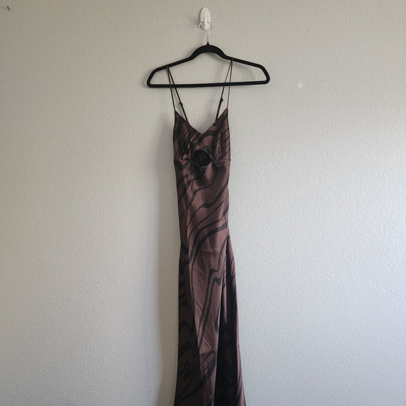 House of Harlow 1960 Dresses & Skirts - House of Harlow Silky Midi Dress / Brown and Black